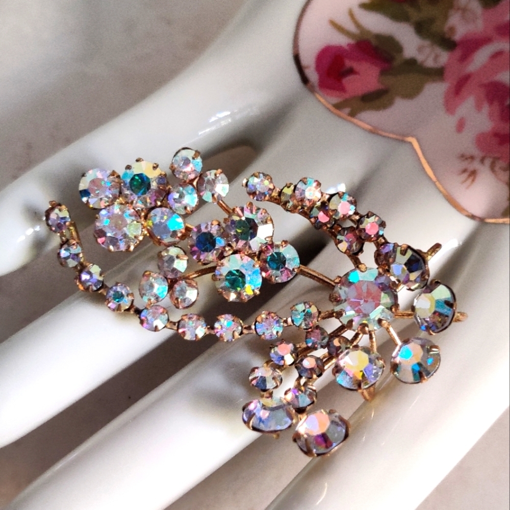 Vintage Austrian Crystals Brooch